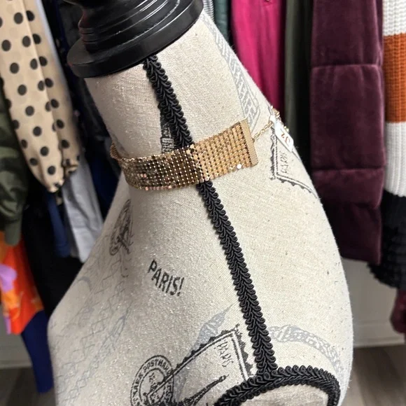 NWOT Thick Gold Choker - Picture 5 of 14